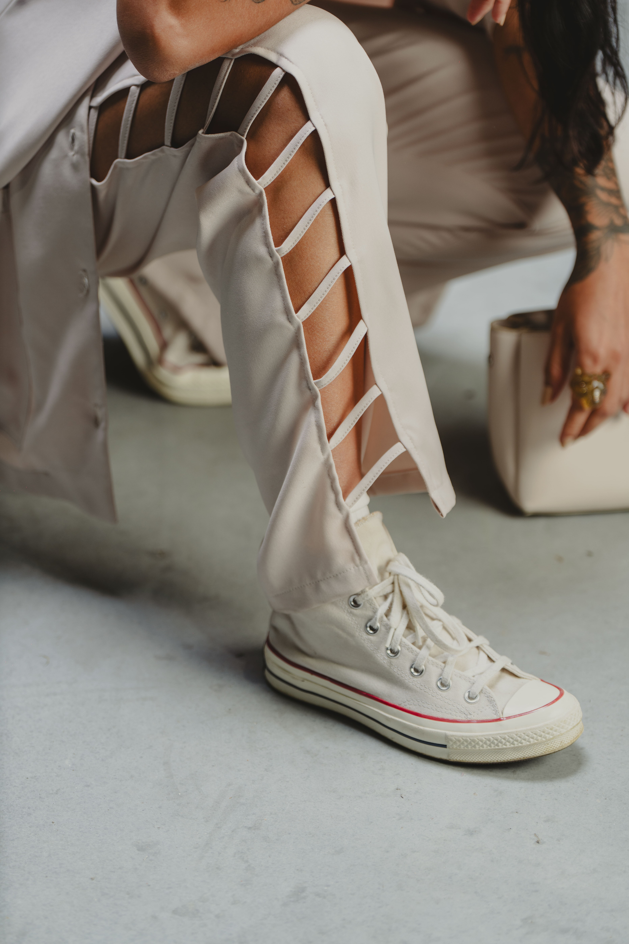 OPEN MIND PANTS IN SAND