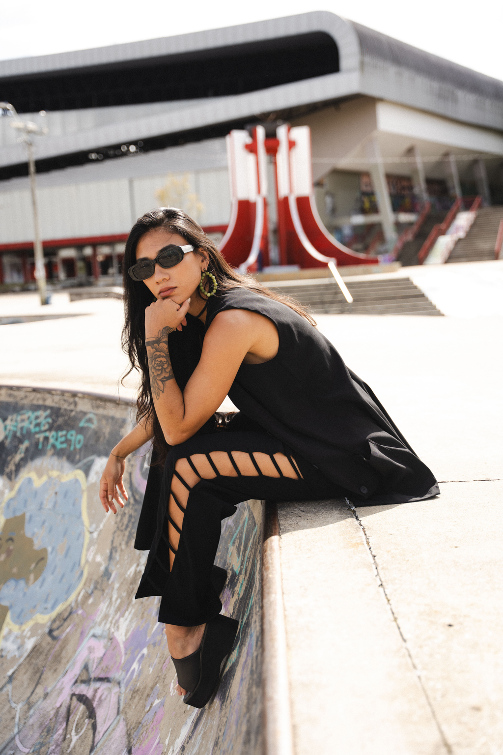 OPEN MIND PANTS IN BLACK